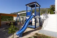 Villa Mermaid - Heated Pool, Sea Views & Beach 120m I Split Riviera - Pet friendly