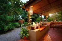 Green Mansions Jungle Resort Hotels in Ratnanagar