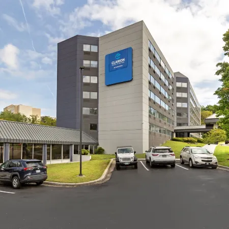 Clarion Hotel & Suites BWI Airport North