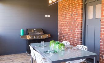 Kirsten Accommodation Parkes