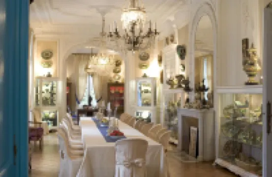 德賴薩克城堡酒店