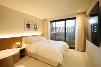 H AVENUE  Jecheon Station Hotels in Jecheon-si