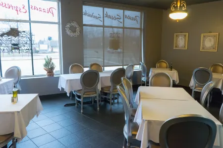 Kalika Hotel Отели рядом с достопримечательностью «Пещера ветров»