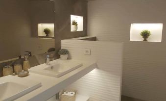 Villa Nais B&B