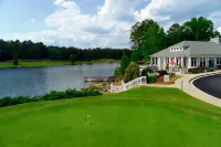 Atlanta Evergreen Lakeside Resort Hotels in Stone Mountain
