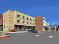 Fairfield Inn & Suites Sacramento Airport Woodland Hotels in Woodland