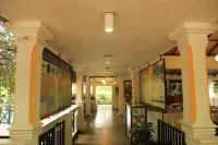 河畔花園度假村