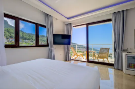 Highclere Hotel and Spa Hotels near Kabak Valley