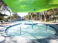 Budgewoi Holiday Park Hotels in Toukley