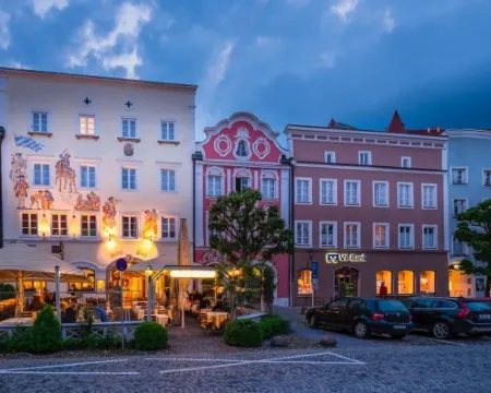 Hotel Post Hotels in Burghausen
