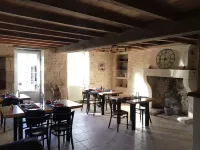 Tête à l'Air Hotels in Pons