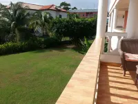 Cool Running Apartments Hotel di True Blue