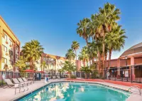 Radisson Hotel Casa Grande - Pools
