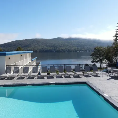 Lakefront Terrace Resort