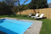 Sandy's Place Hotels in Barrydale