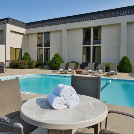 Greenstay Hotel & Suites Central