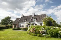 B&B De Lievde Hotels in 