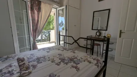 Ekatis Seacoast Nest Отели в г. Dafnousia