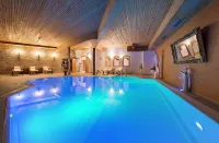 Hotel Garni Panorama Hotels in Scuol