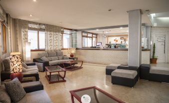 Palm Beach Club Apartamentos Carihuela