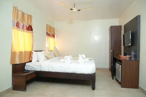 Hotel Ramyas Hotels in Theni