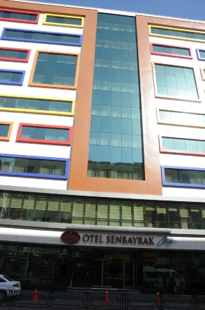Hotel Senbayrak City Отели рядом с достопримечательностью «Парк Ататюрка»