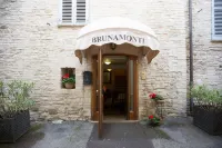 Palazzo Brunamonti Hotel in zona Bartolini Barbara E C. S.N.C.