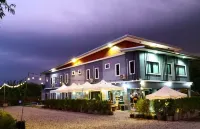 Ban Kaeng Resort