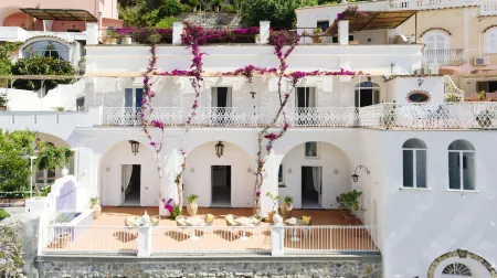 La Bizantina Luxury Villa Отели в г. Позитано