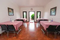 Twin Tree Hotels in Kotagiri