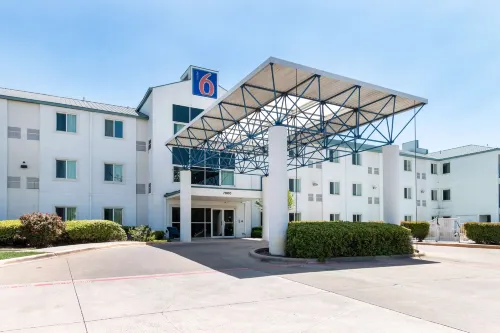 Motel 6 Irving, TX - DFW Airport North Hotels in Irving