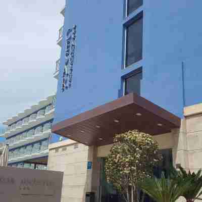 Cesar Augustus Hotel Exterior