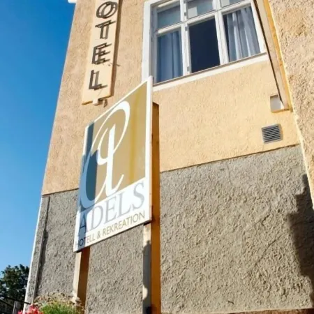 Adels Hotel