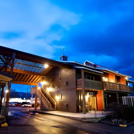 Cousin's Country Inn