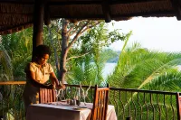 Mukambi Safari Lodge - breakfast