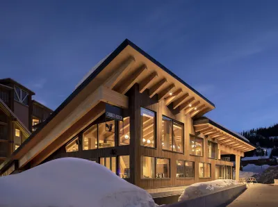 Humbird Hotels in Sandpoint