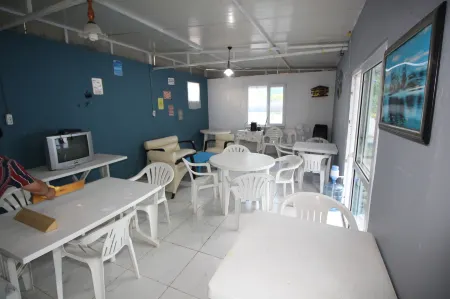 La Casa Pansiyon Отели в г. Avsa Island