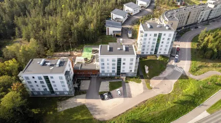 Forenom Serviced Apartments Espoo Saunalahti Отели рядом с достопримечательностью «Aalto University School of Chemical Engineering»