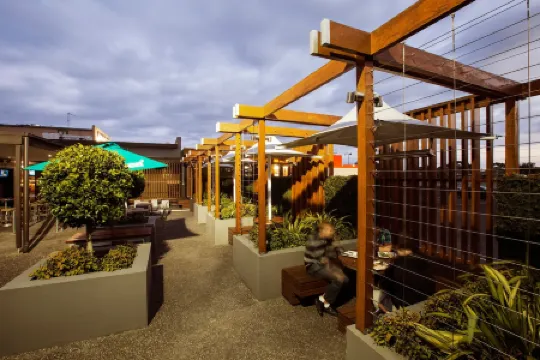 Nightcap at Keysborough Hotel