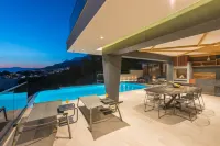 Villa Monia Makarska - Villas