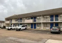 Studio 6 Millington, TN