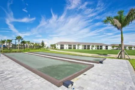 Luxurious Condo in Babcock w/ Golf, Heated Pools, Hot Tub, Pickle ball, & Tennis