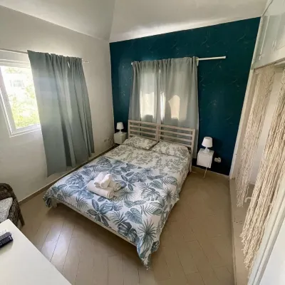 B&B Villa Luna Hotels near Dominicus Beach
