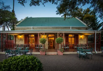 88 Baron van Reede Guesthouse Hotels near Oudtshoorn