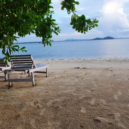 Berakit Bay Resort