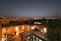 Riad ViewPoint Hotels near قصر الباهية