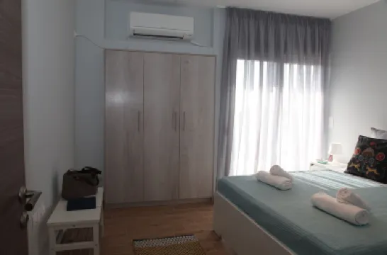 Edem Apartment Sea View Hotels near Flisvos Marina