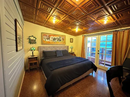 The Rosemary Silverlake Отели рядом с достопримечательностью «Holyland Exhibition»