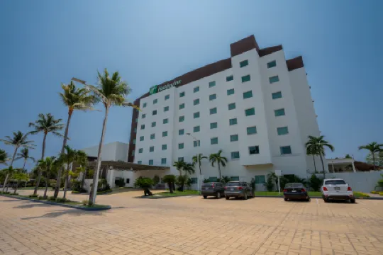 Holiday Inn Acapulco la Isla, an IHG Hotel