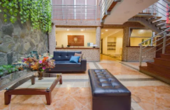 Hotel Mónaco Armenia